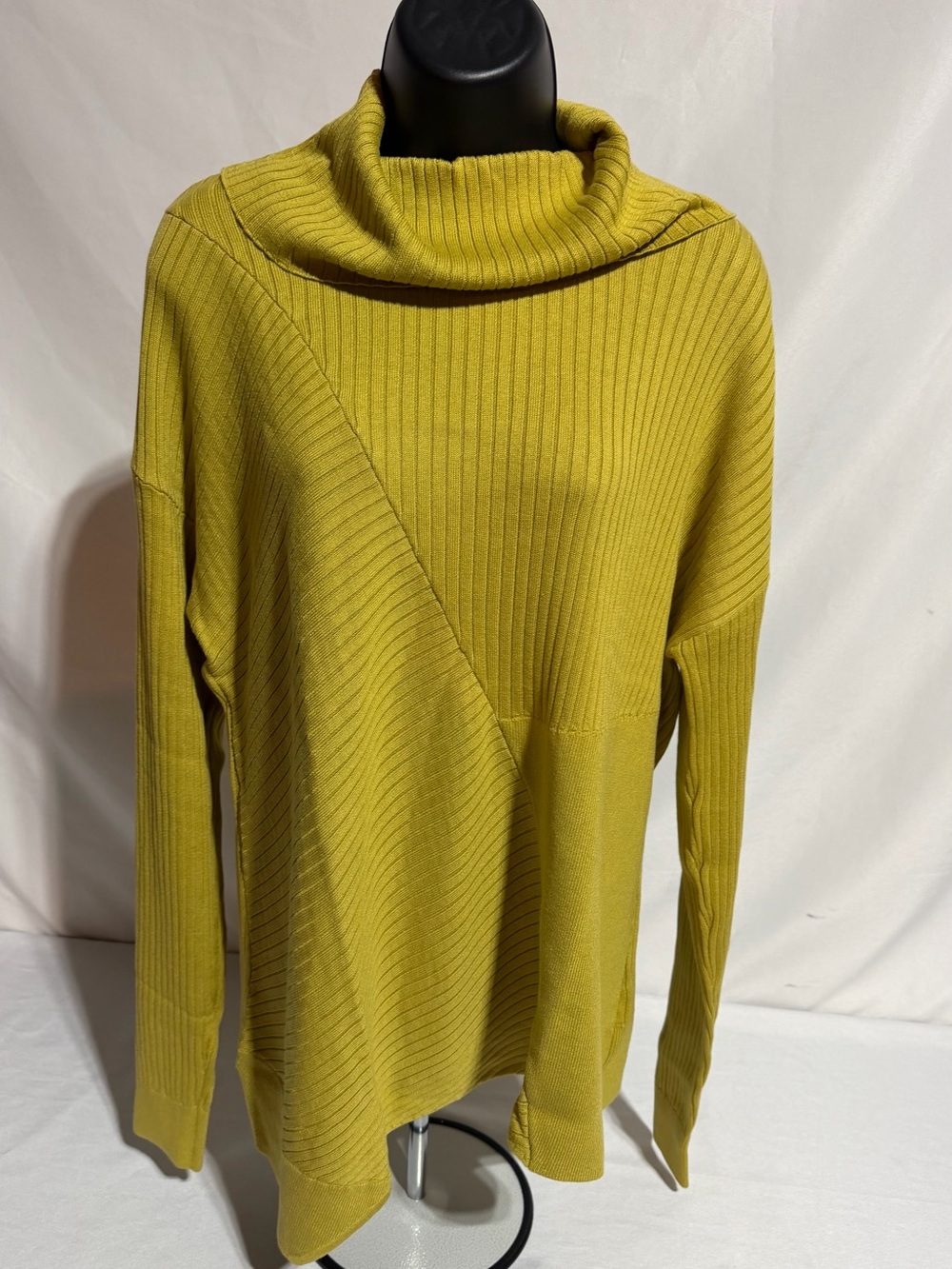 CAbi Ribbed Turtleneck Sweater Chartreuse Mustard Asymmetric Hem Women's L